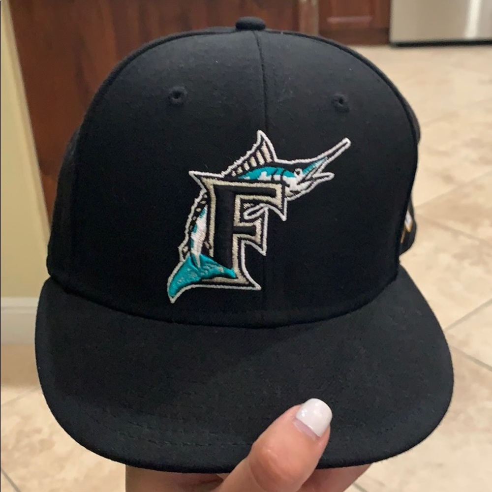 Florida Marlins Fitted Cap